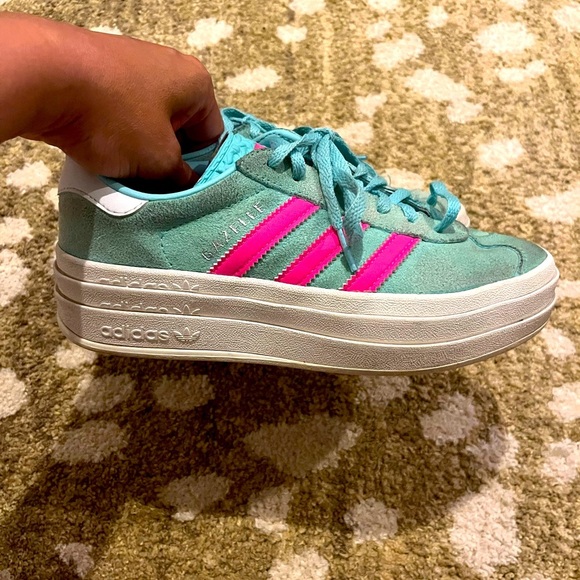 adidas Shoes - Adidas Women's Gazelle Aqua and Pink Sneakers Size 5